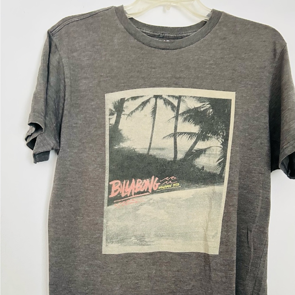 Billabong Charcoal Graphic Tee for Men
